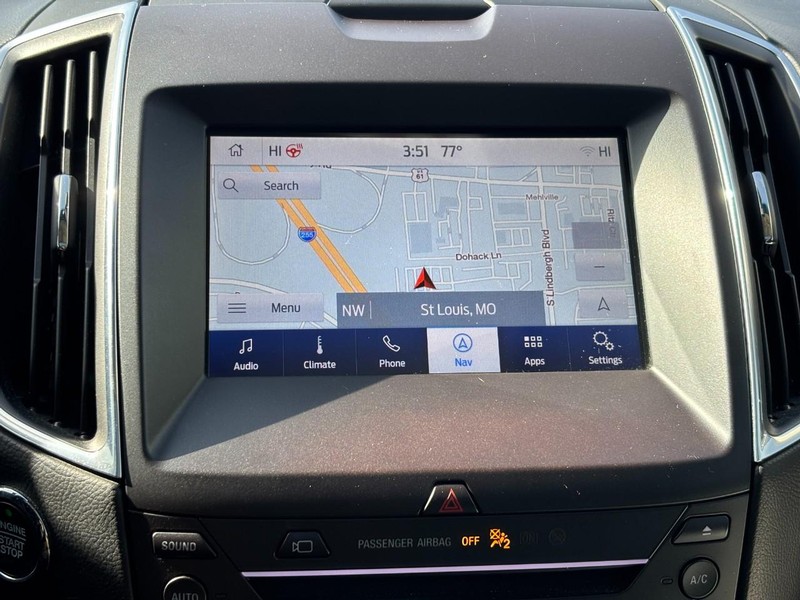 Ford Edge Vehicle Image 23