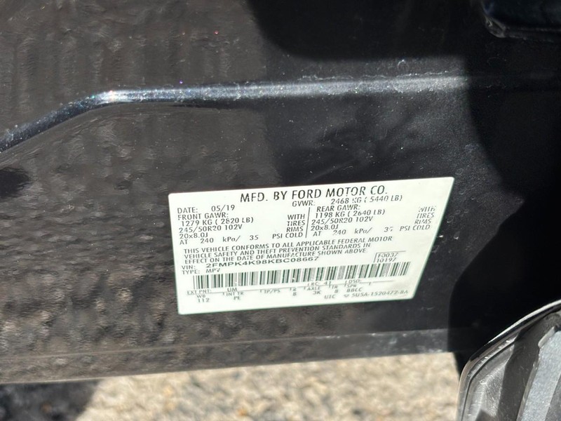 Ford Edge Vehicle Image 26