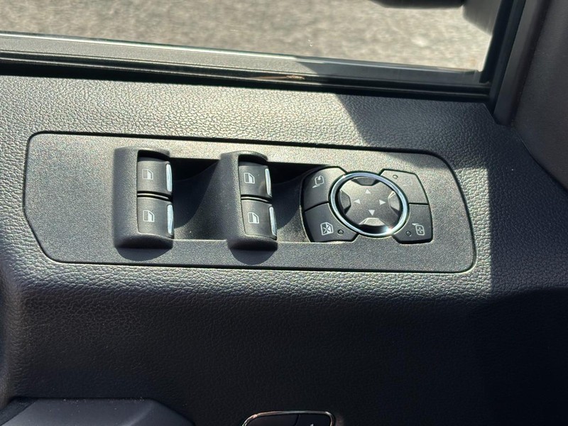 Ford F-150 Vehicle Image 17