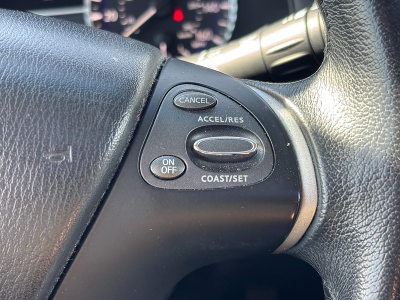 INFINITI QX60 Vehicle Image 21