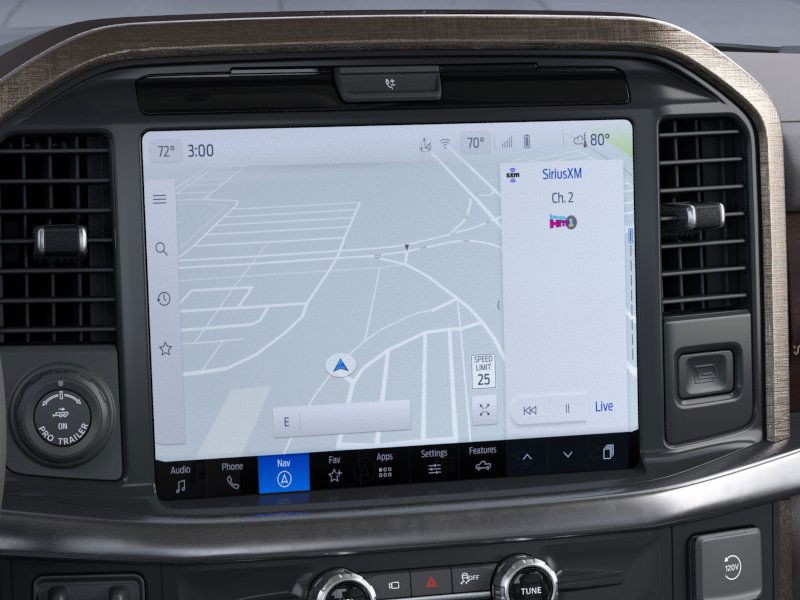 Ford F-150 Vehicle Full-screen Gallery Image 16