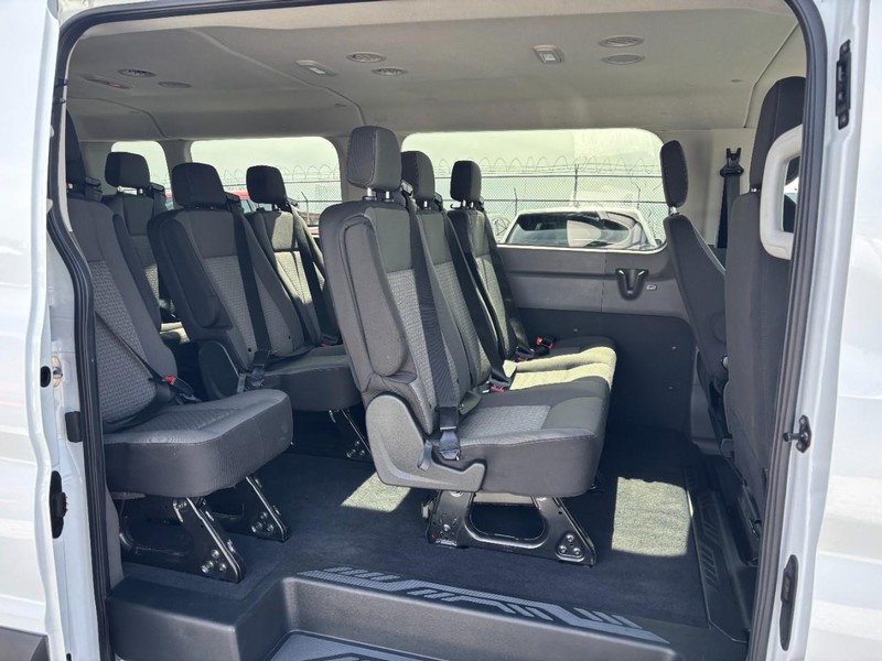 Ford Transit Passenger Wagon Vehicle Image 12
