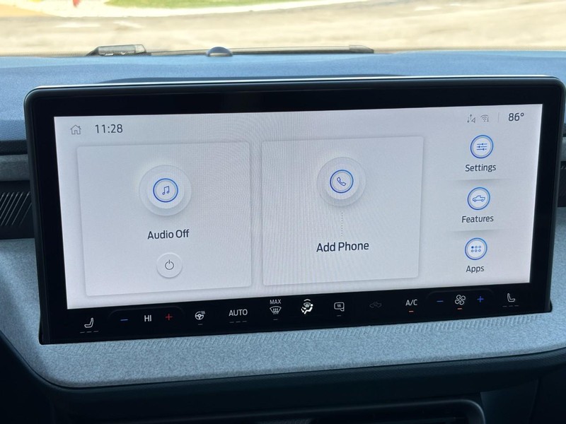 Ford Maverick Vehicle Full-screen Gallery Image 18