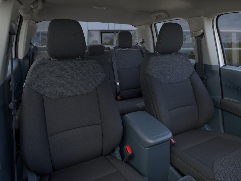 Ford Maverick Vehicle Full-screen Gallery Image 12