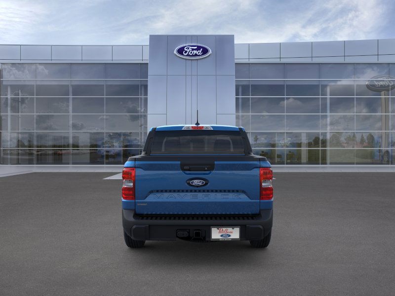 Ford Maverick Vehicle Image 07