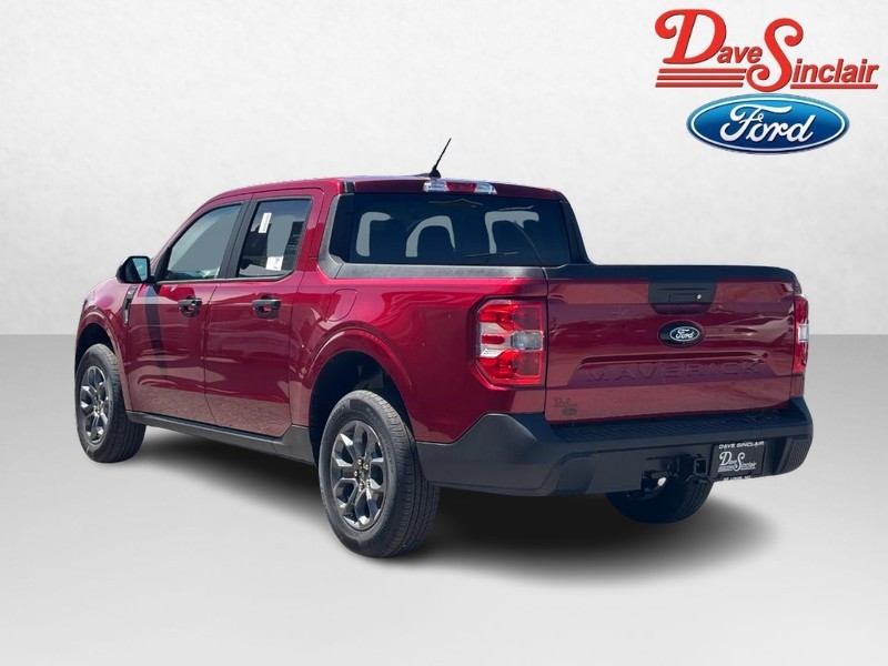 Ford Maverick Vehicle Image 09
