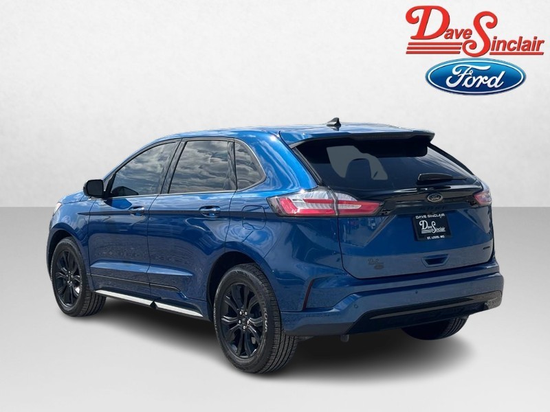 Ford Edge Vehicle Image 09