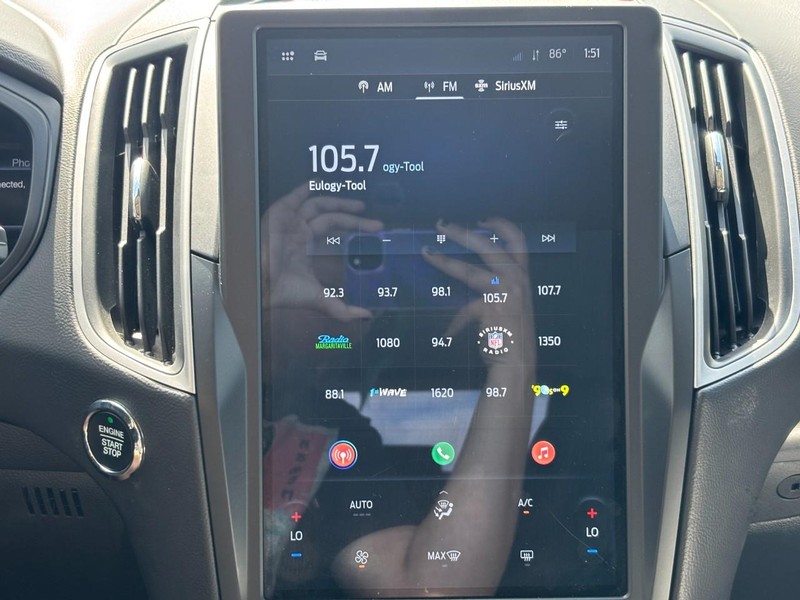 Ford Edge Vehicle Image 21