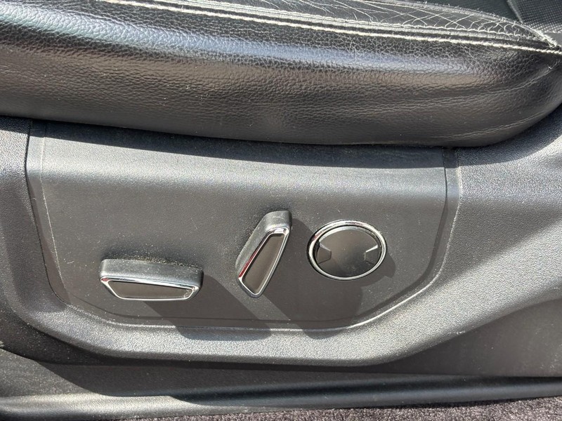 Ford F-150 Vehicle Image 16