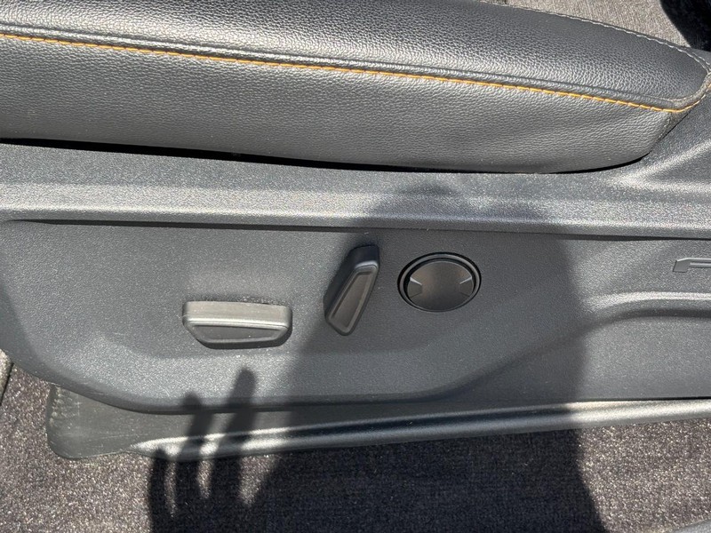 Ford F-150 Vehicle Image 16