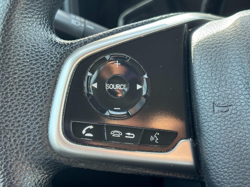 Honda CR-V Vehicle Image 19