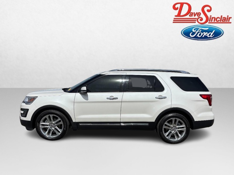 Ford Explorer Vehicle Image 10