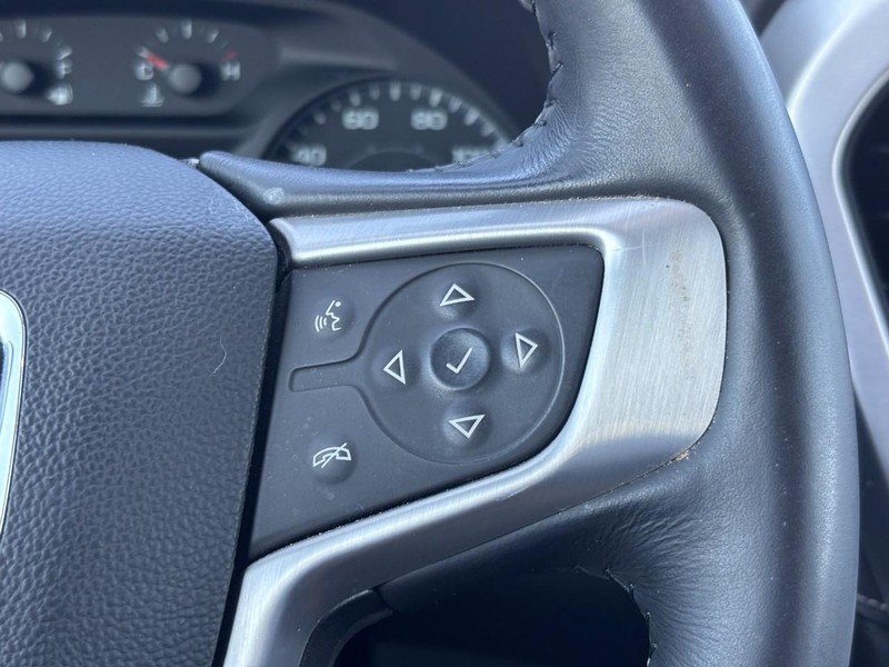 GMC Acadia Vehicle Image 20