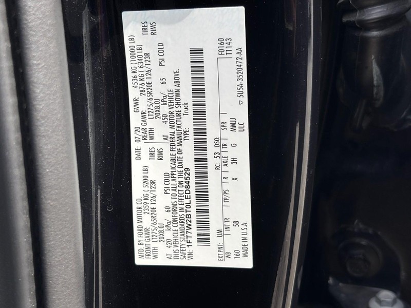 Ford Super Duty F-250 SRW Vehicle Image 25