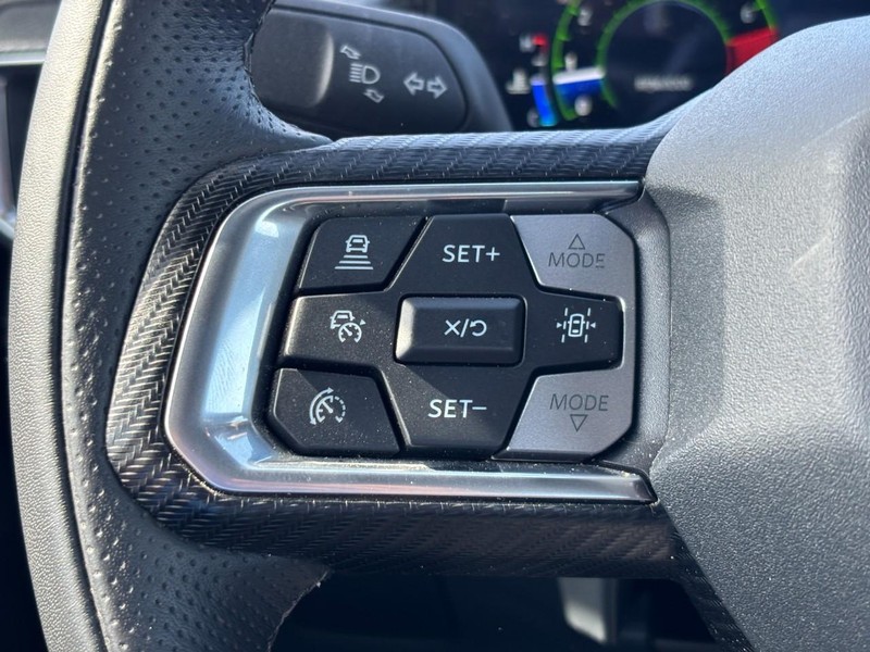 Ford Mustang Vehicle Image 16