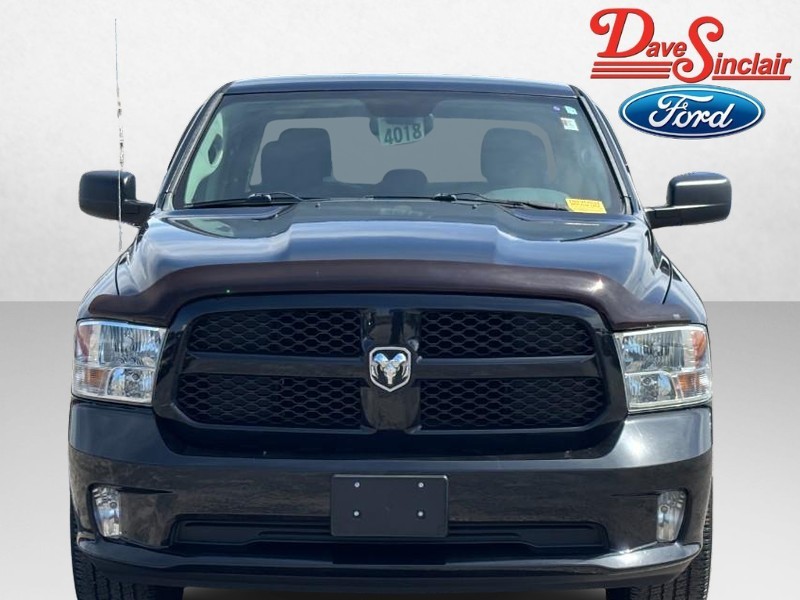 Ram 1500 Vehicle Image 02