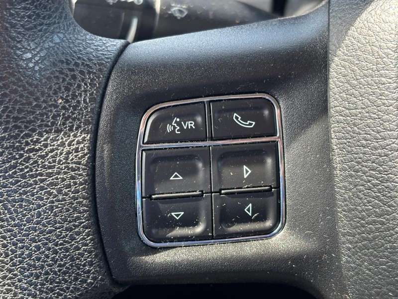 Ram 1500 Vehicle Image 18