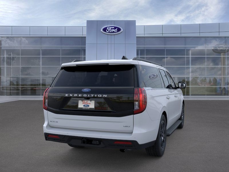 Ford Expedition Max Vehicle Image 10