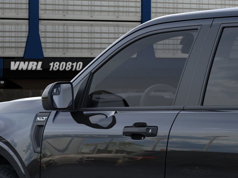 Ford Maverick Vehicle Image 23