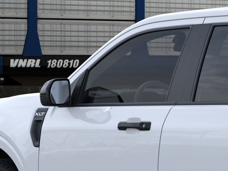 Ford Maverick Vehicle Image 23