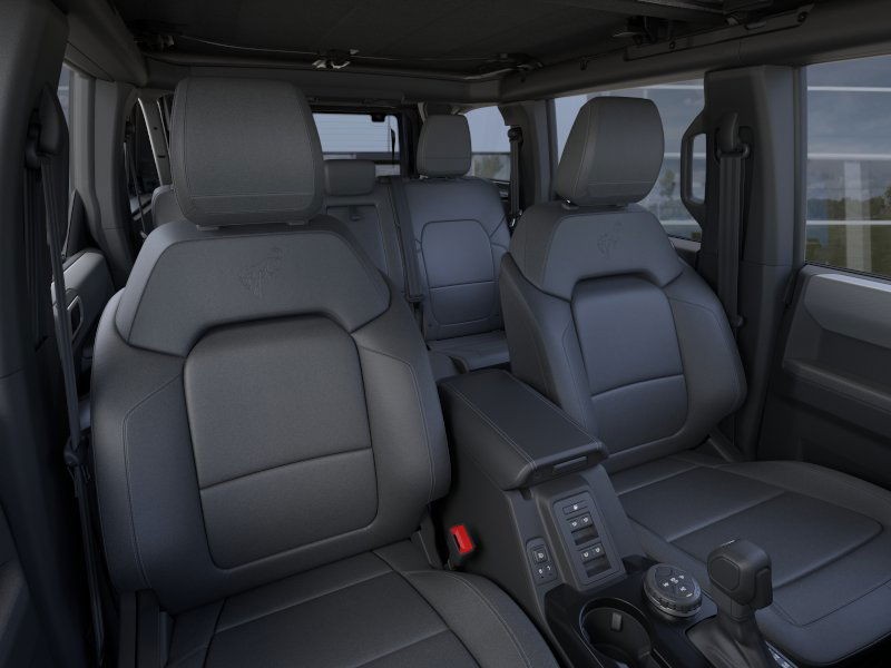 Ford Bronco Vehicle Image 11