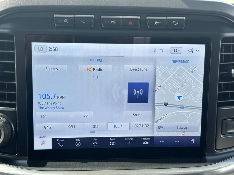 Ford F-150 Vehicle Full-screen Gallery Image 21