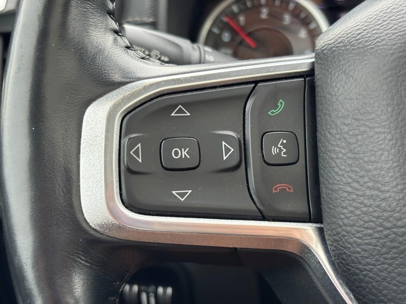 Ram 1500 Vehicle Full-screen Gallery Image 18