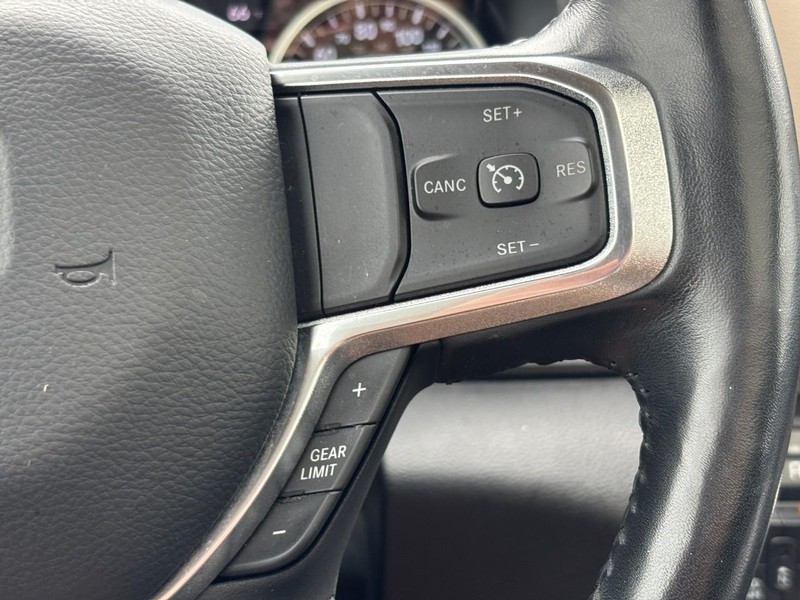 Ram 1500 Vehicle Full-screen Gallery Image 19