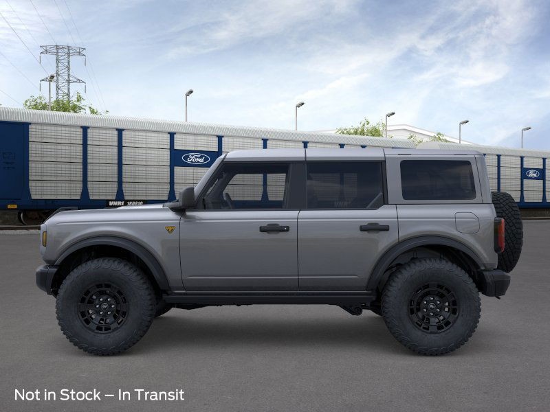 Ford Bronco Vehicle Image 04
