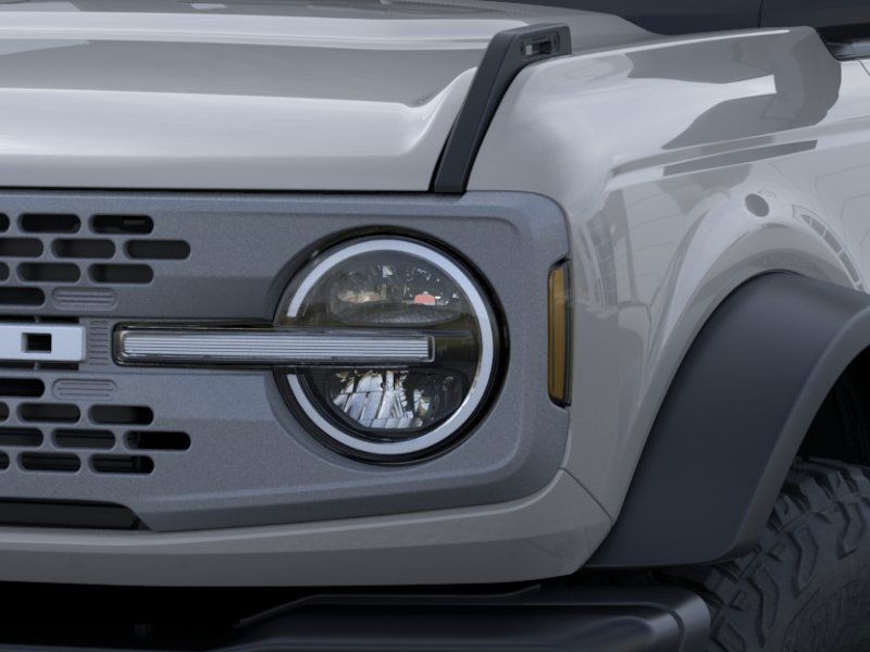 Ford Bronco Vehicle Image 22