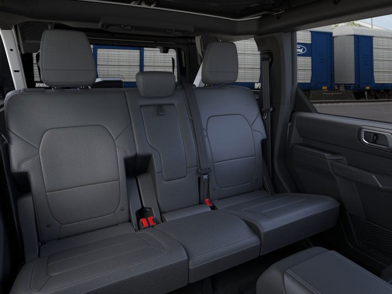 Ford Bronco Vehicle Image 13