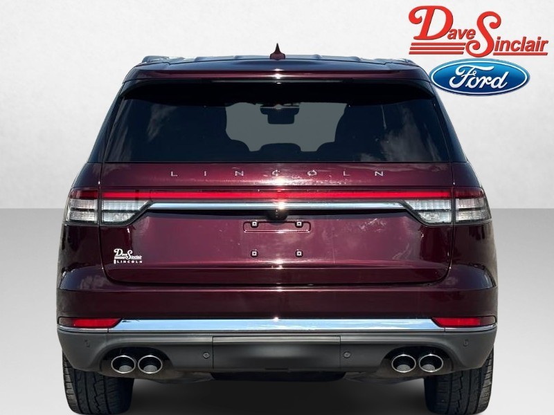 Lincoln Aviator Vehicle Image 08