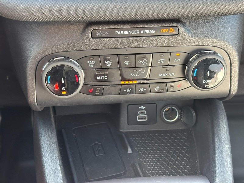 Ford Bronco Sport Vehicle Image 23