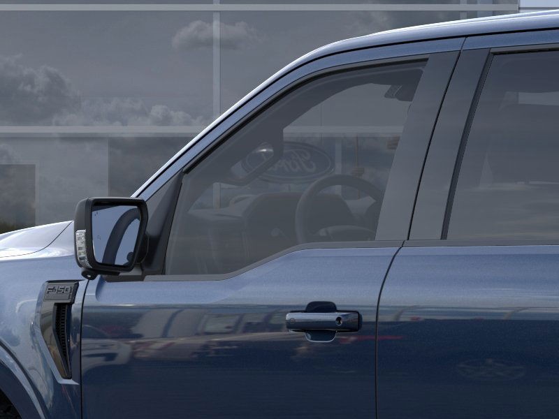 Ford F-150 Vehicle Full-screen Gallery Image 22