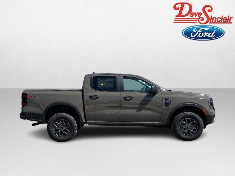 Ford Ranger Vehicle Full-screen Gallery Image 05
