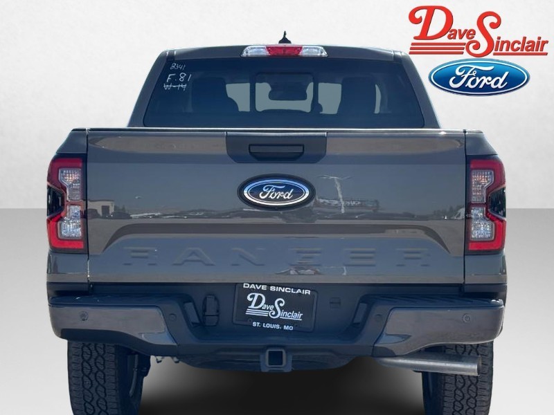 Ford Ranger Vehicle Full-screen Gallery Image 08