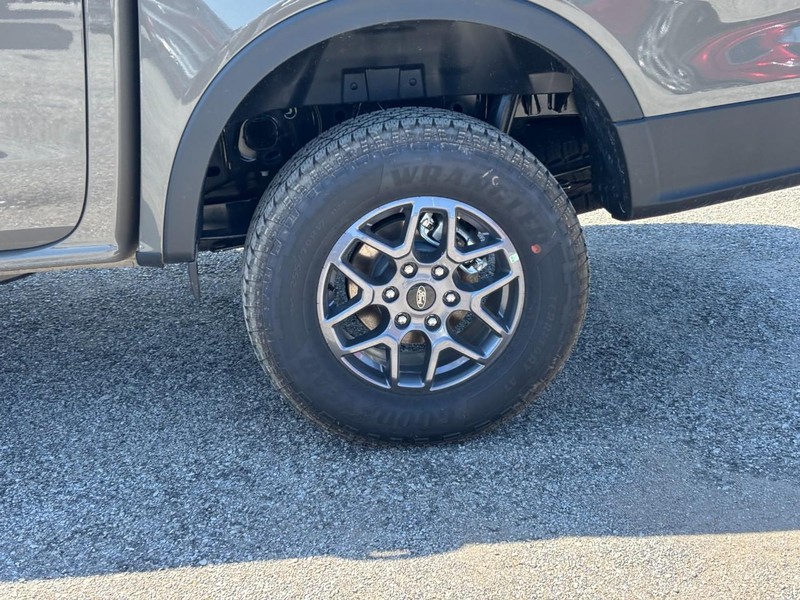 Ford Ranger Vehicle Full-screen Gallery Image 11