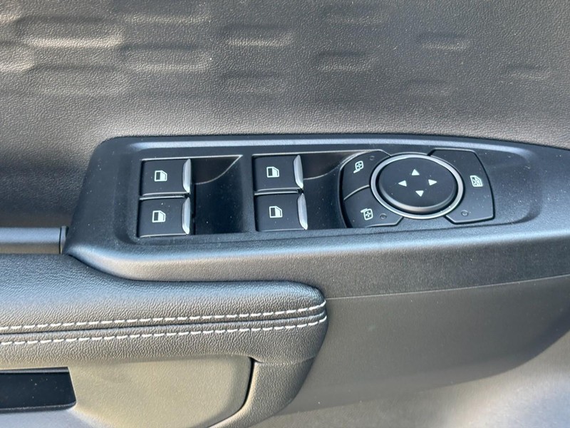 Ford Ranger Vehicle Full-screen Gallery Image 19