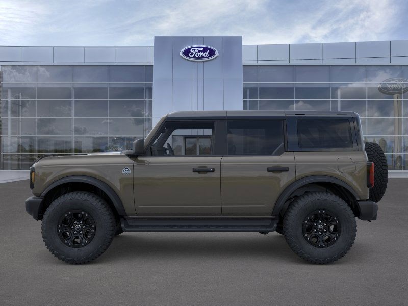 Ford Bronco Vehicle Image 04
