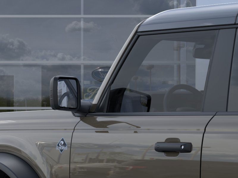 Ford Bronco Vehicle Image 24