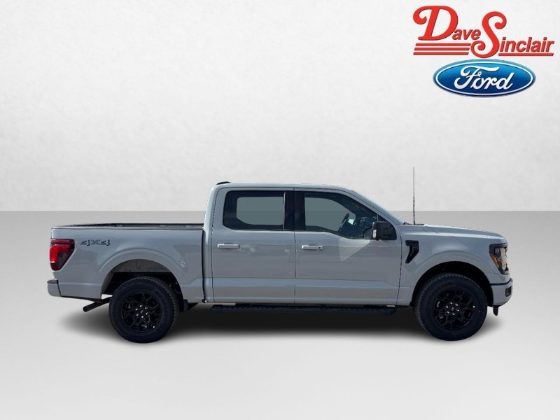 Ford F-150 Vehicle Full-screen Gallery Image 05