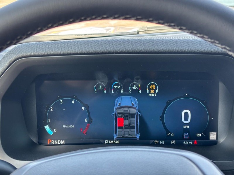 Ford F-150 Vehicle Full-screen Gallery Image 20