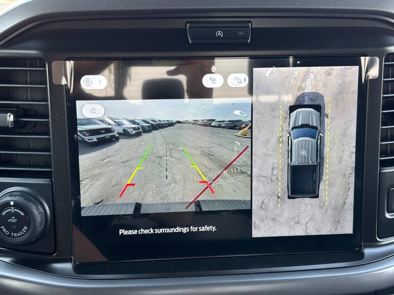 Ford F-150 Vehicle Full-screen Gallery Image 22