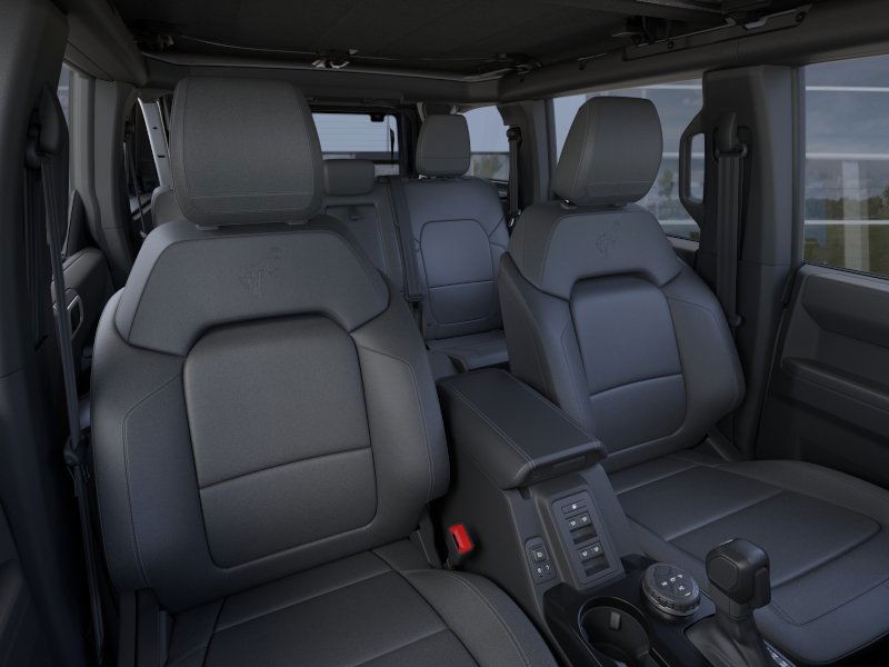 Ford Bronco Vehicle Image 12