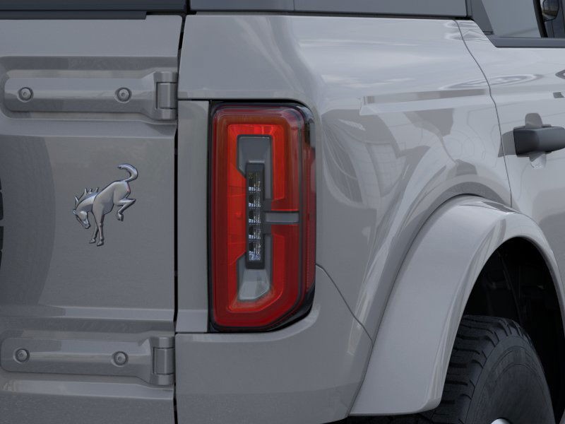 Ford Bronco Vehicle Image 25