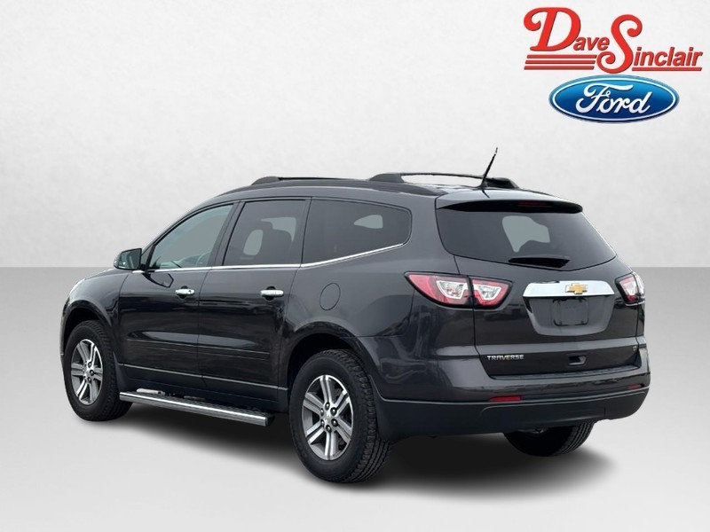 Chevrolet Traverse Vehicle Image 09