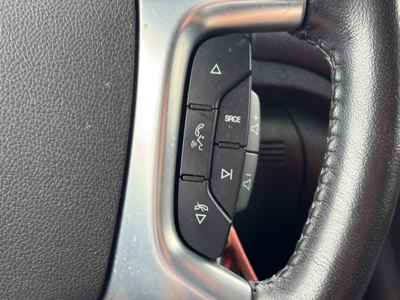 Chevrolet Traverse Vehicle Image 20