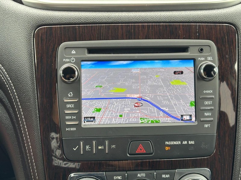 Chevrolet Traverse Vehicle Image 23