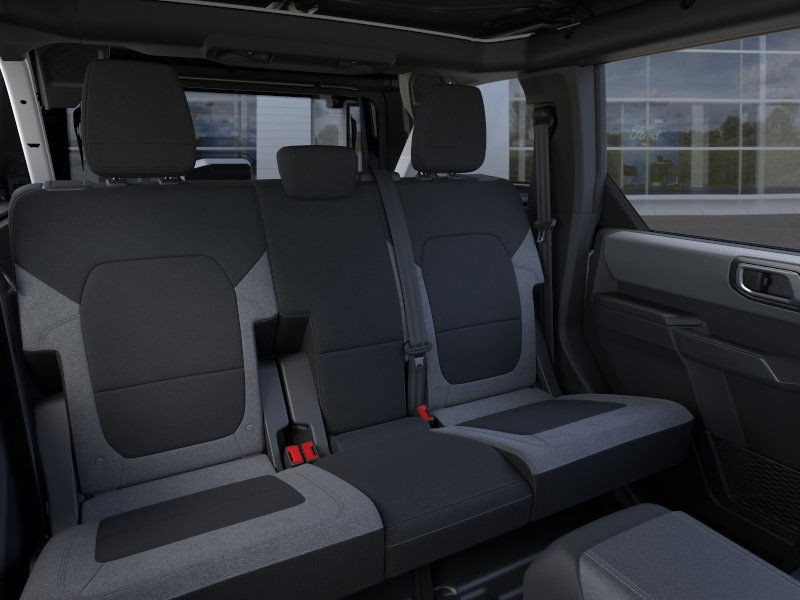 Ford Bronco Vehicle Image 13