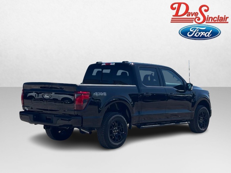 Ford F-150 Vehicle Full-screen Gallery Image 07